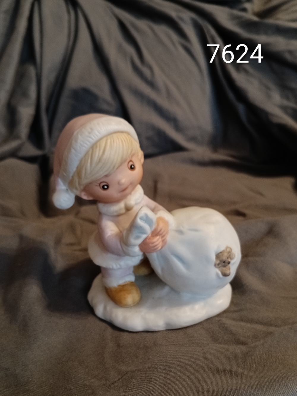 Homco Christmas Figurine